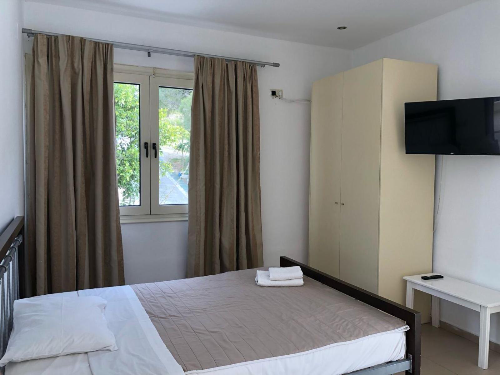 Antonios Hotel Apartments มาตาลา ภายนอก รูปภาพ
