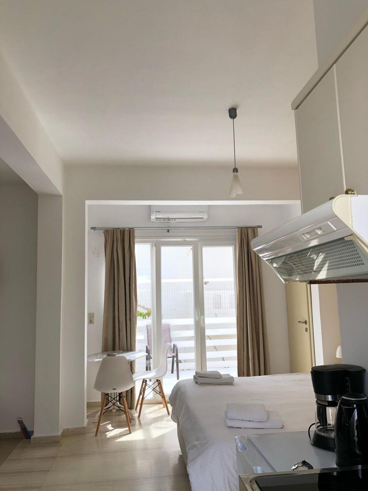 Antonios Hotel Apartments มาตาลา ภายนอก รูปภาพ
